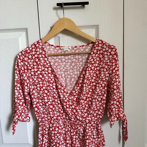 H&M Red Floral Romper - Picture 4 of 7